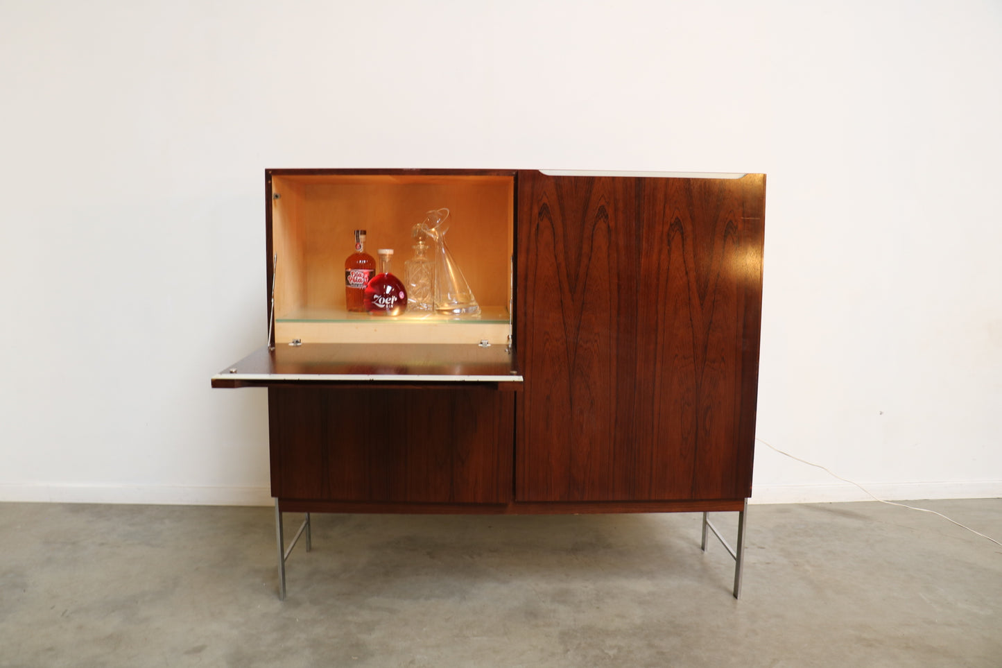 Rosewood Bar cabinet