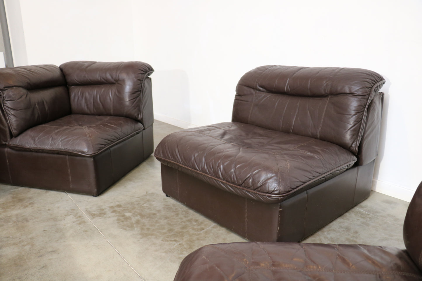 Modulair leather sofa set