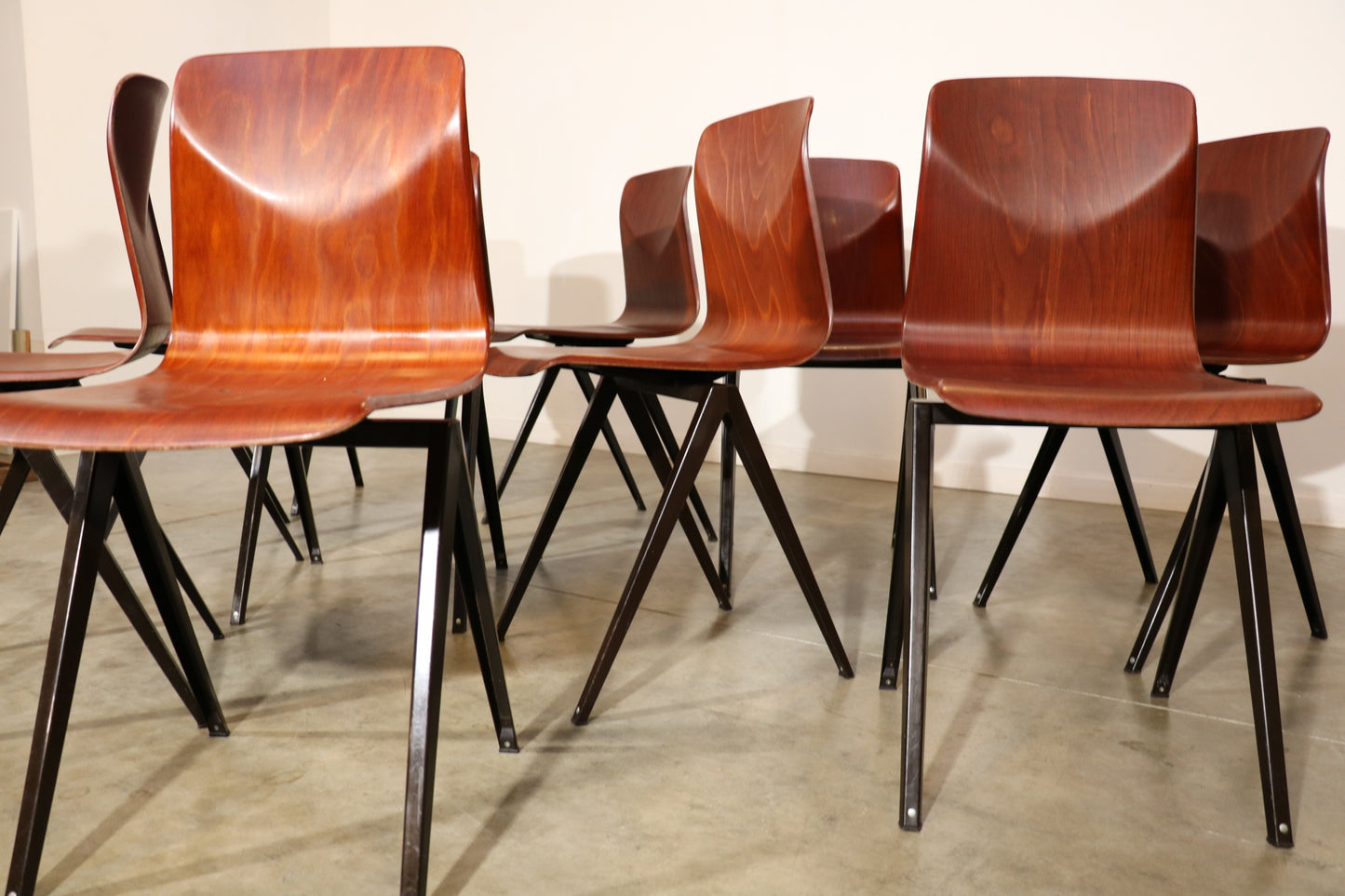 Galvanitas S19 chairs