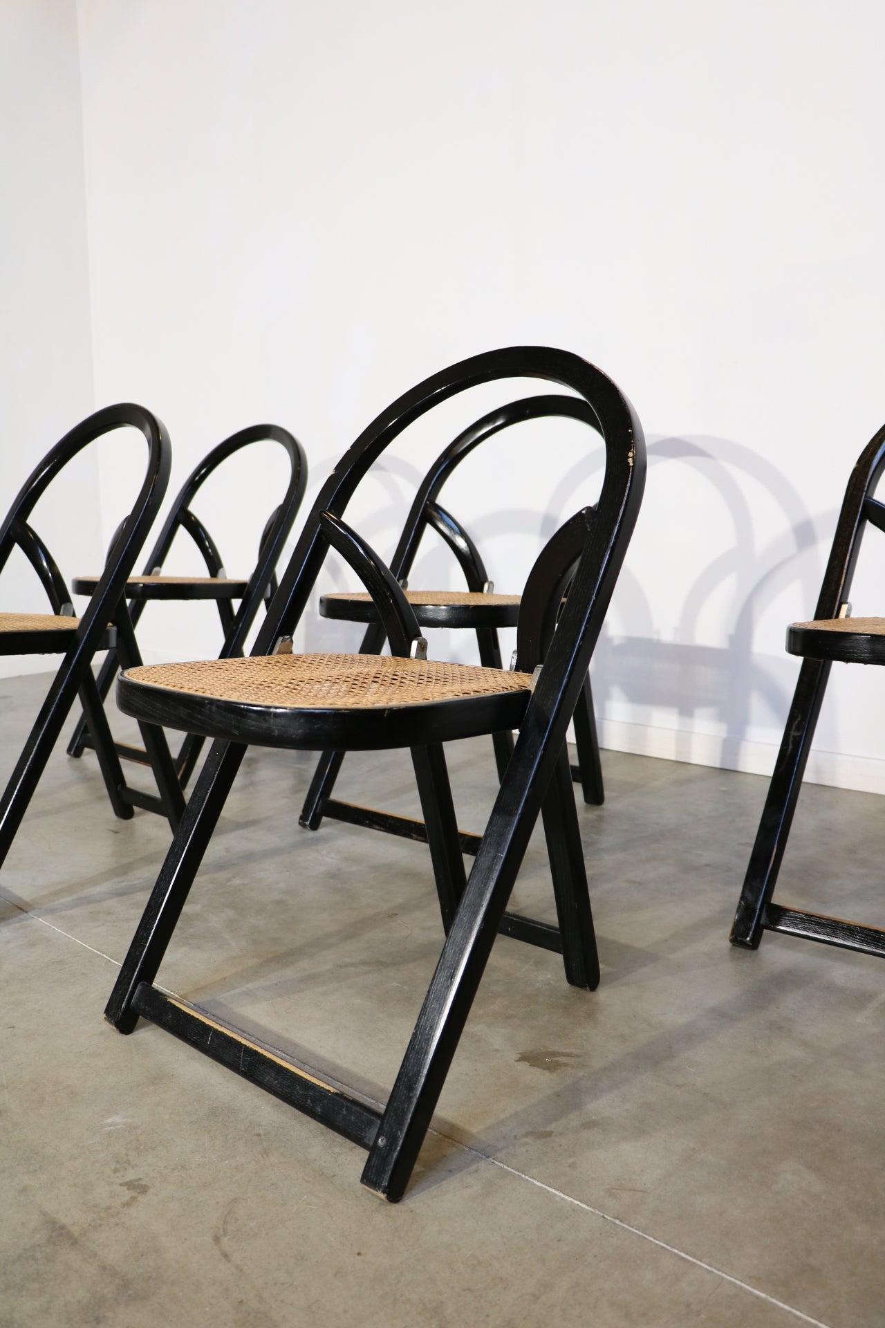 Arca dining chairs