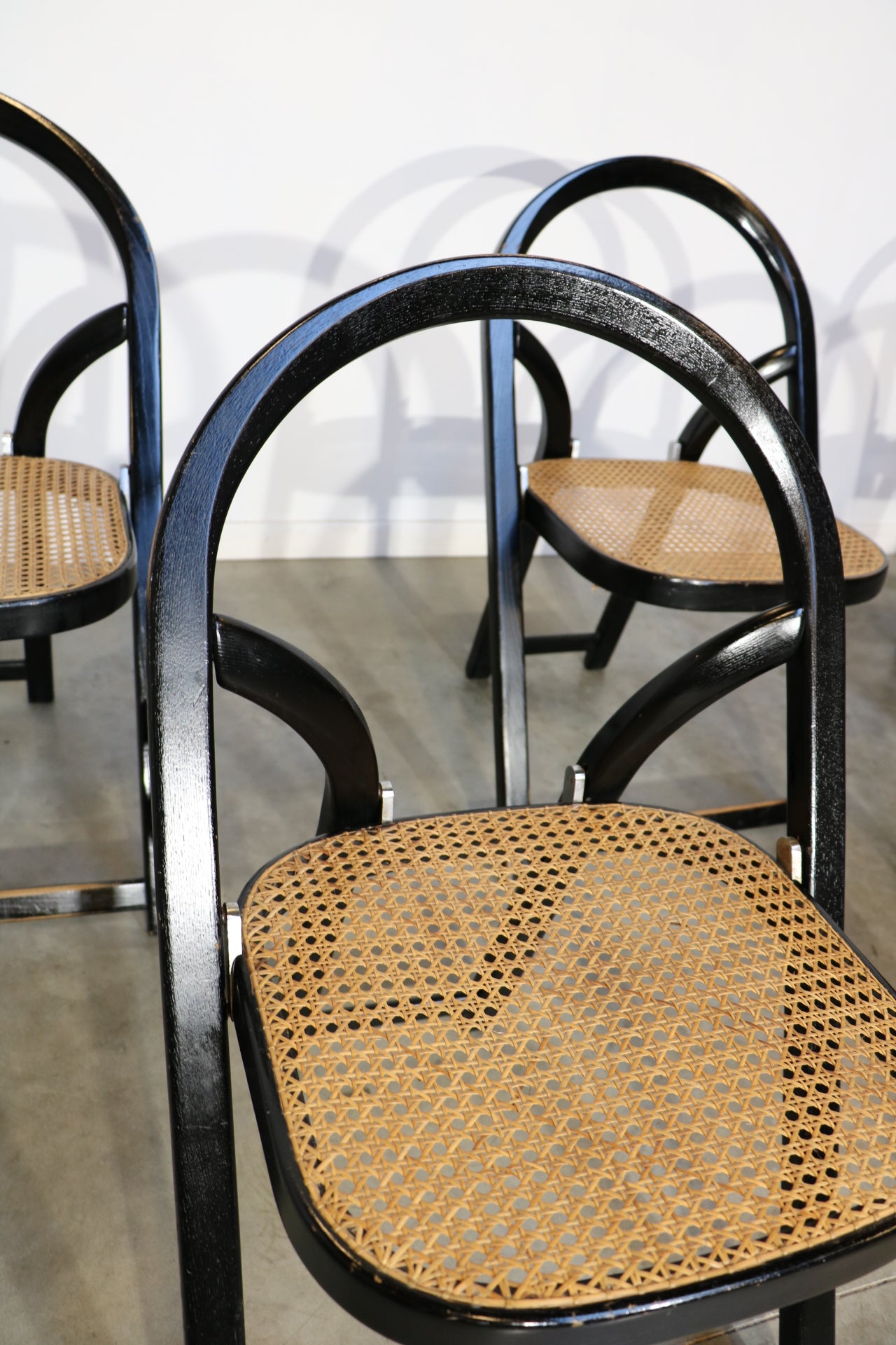 Arca dining chairs