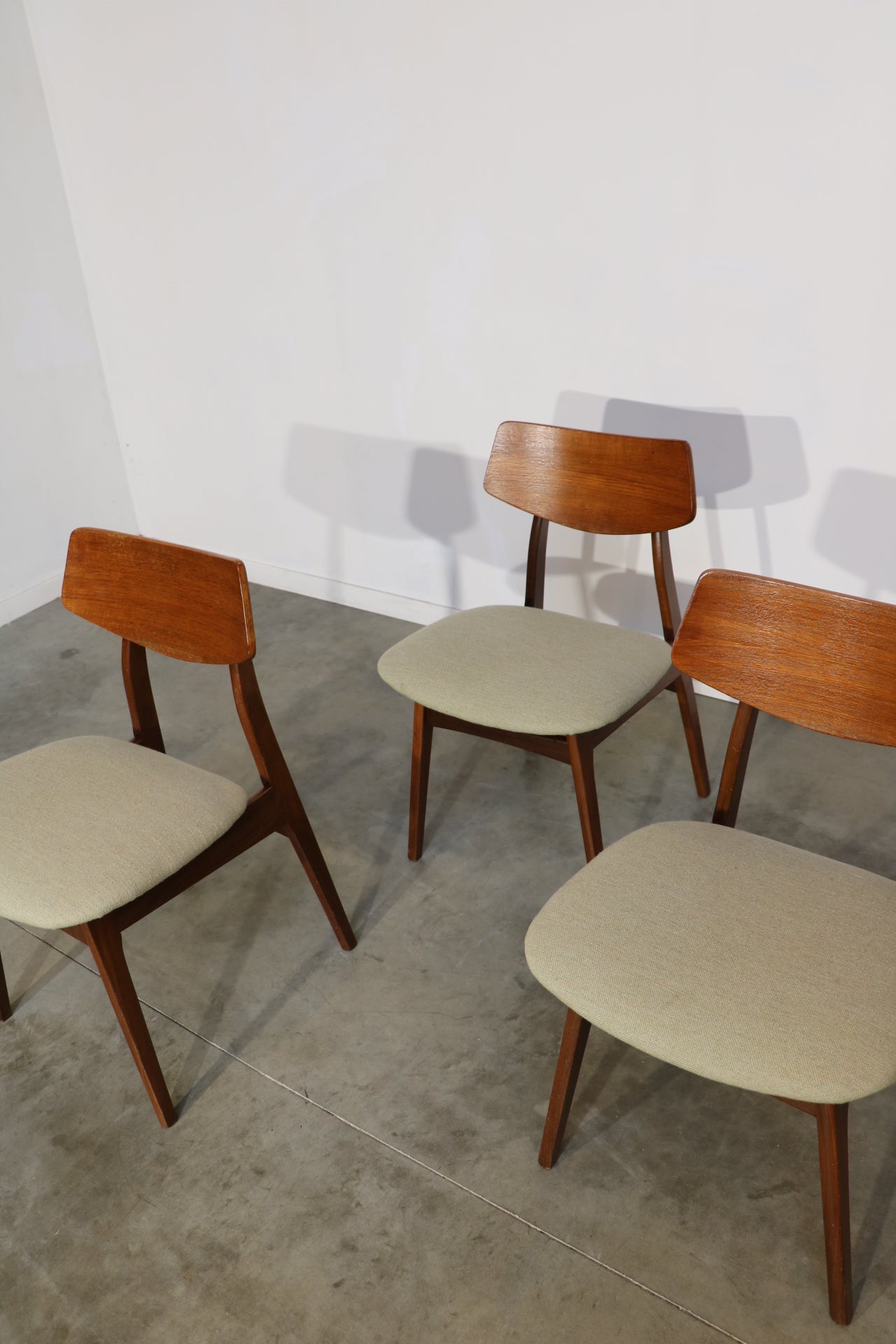 Louis Van Teeffelen dining chairs